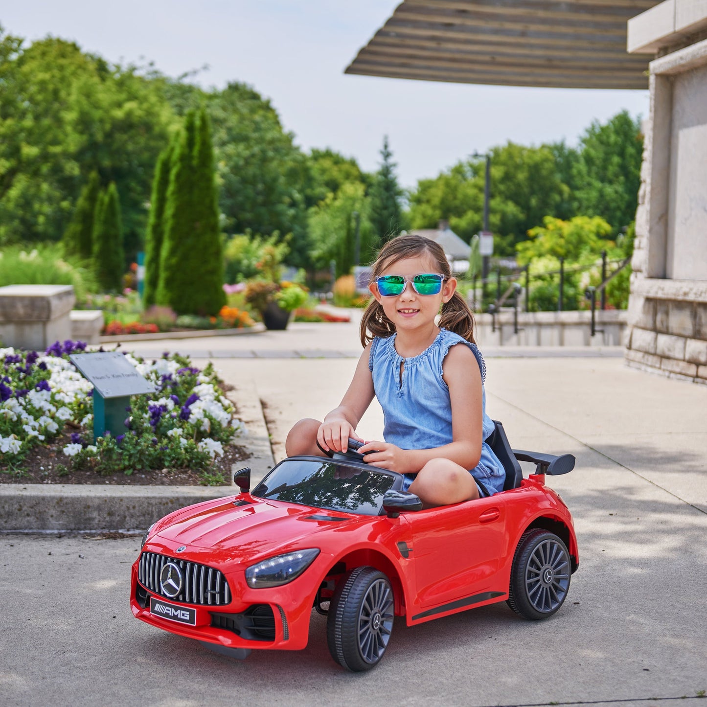 Mercedes-Benz AMG GTR with Remote Control. 1 Seater Ride on Car 12V Licensed